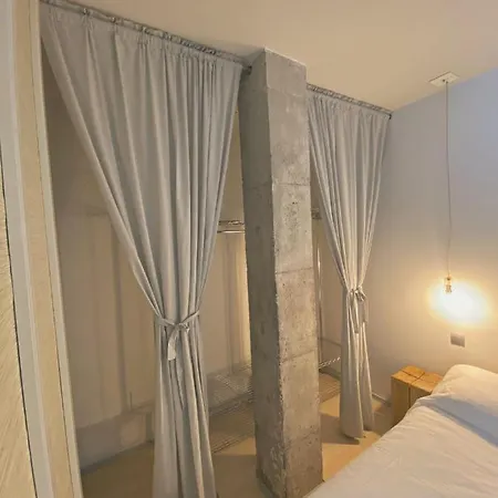 Triana Center Apartmán